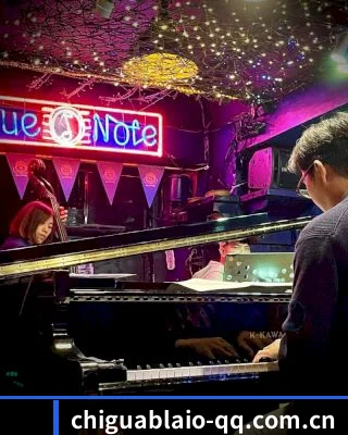 冲出内娱 - 联合海外独立影评人协会，独家引进买家场口碑解禁资讯，做全网最快的新片鉴定中心。